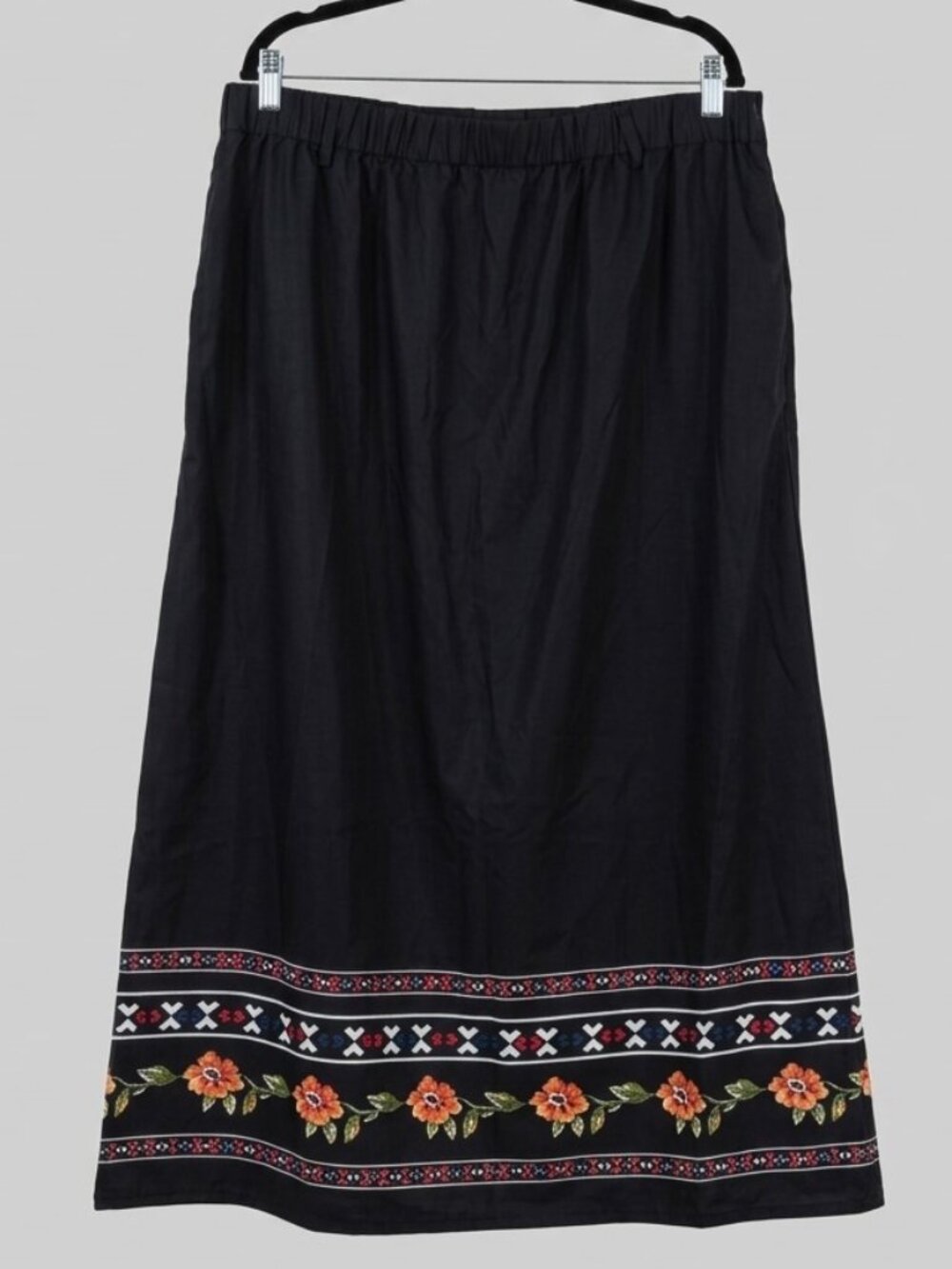 Black Floral Maxi Skirt 2X - Picture 5 of 9